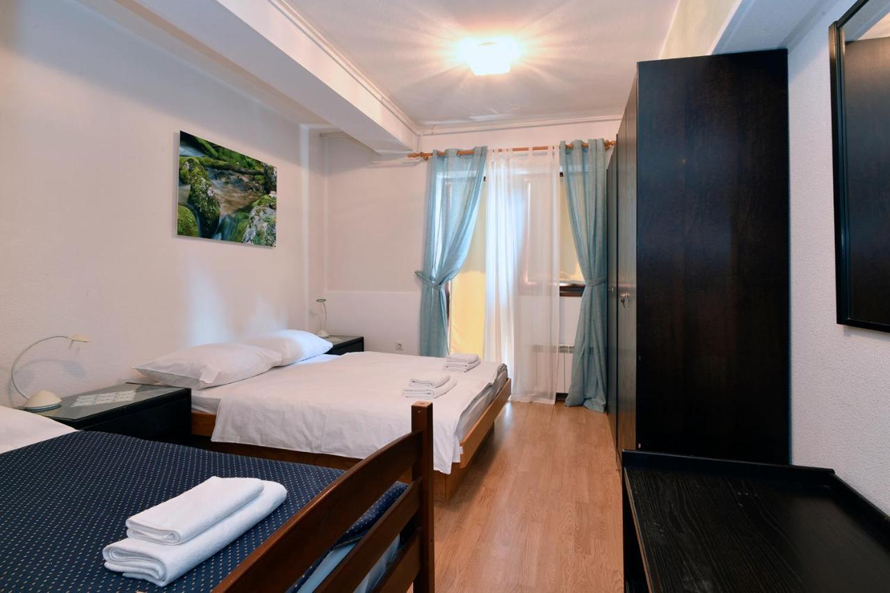 Gostilna Lokve Bed & Breakfast エクステリア 写真