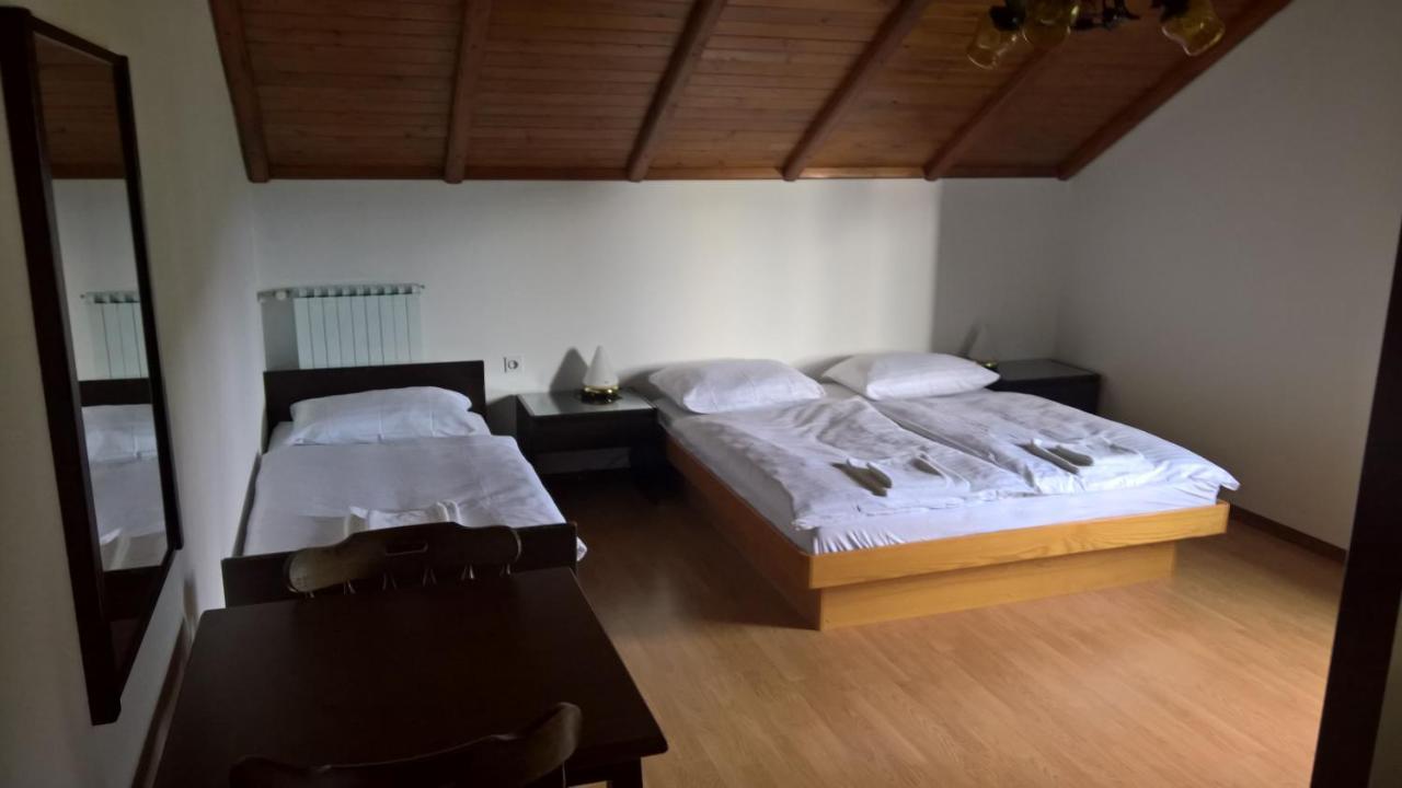 Gostilna Lokve Bed & Breakfast エクステリア 写真